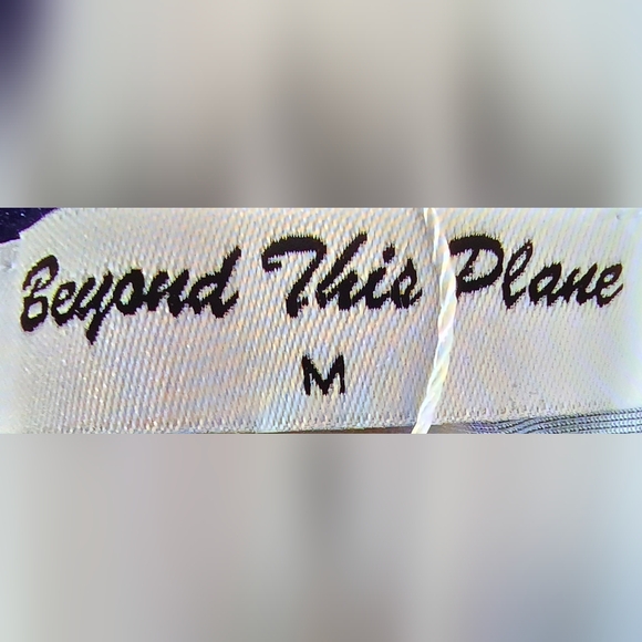 Beyond this plane - Picture 5 of 5